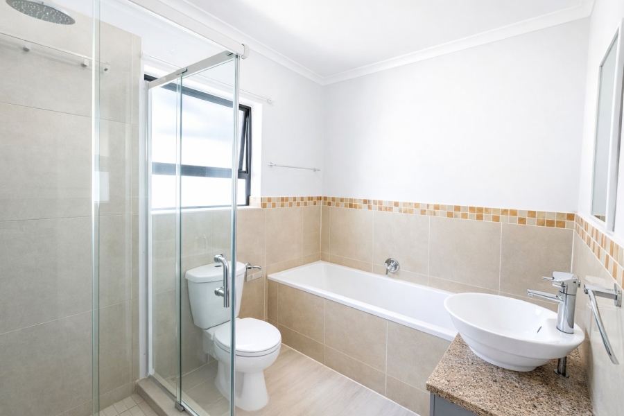 2 Bedroom Property for Sale in Burgundy Estate Western Cape